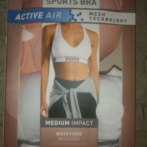 Brand new Puma 2pk Medium seamless sports bra